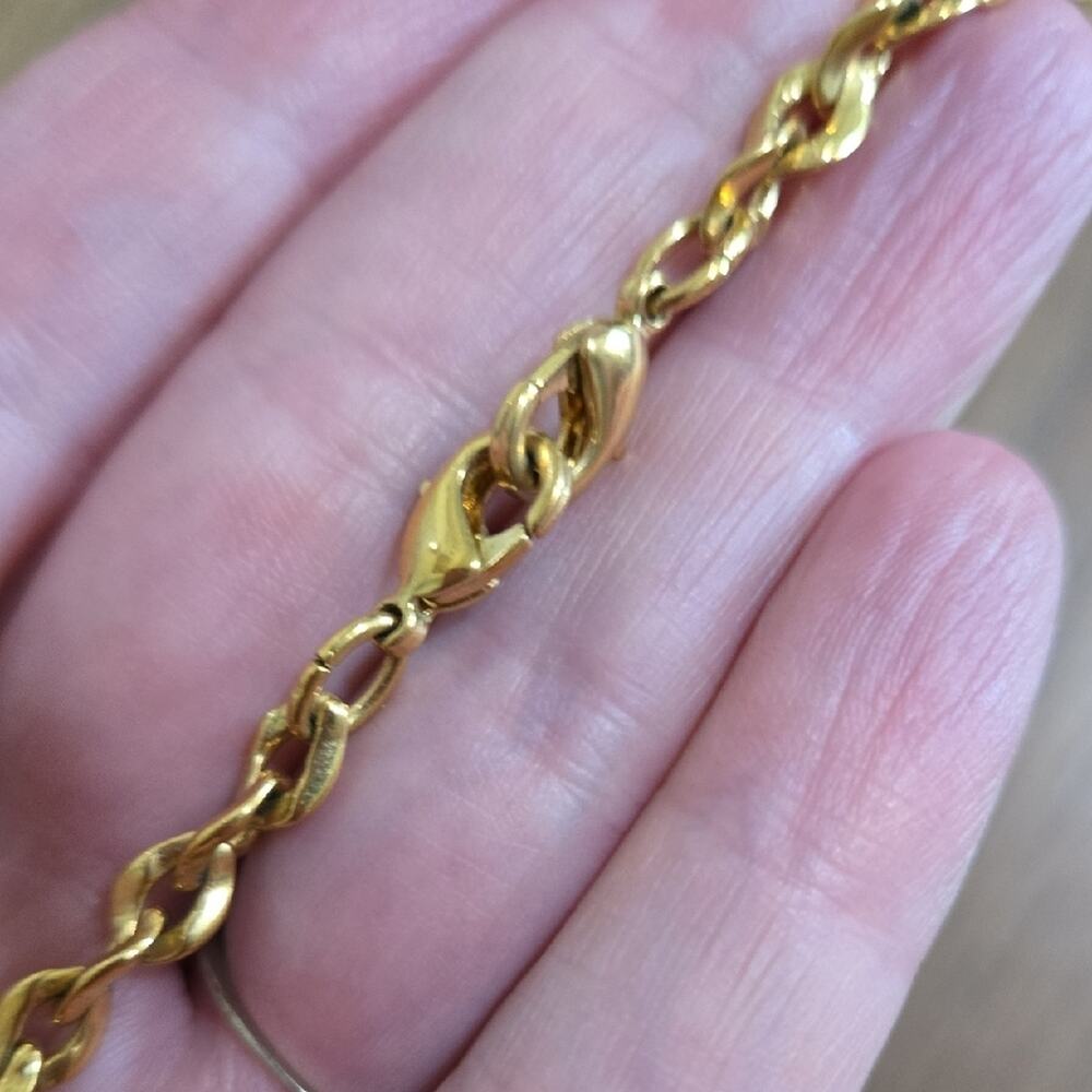 Jackie Kennedy Inspired Gold Tone And Crystal Necklace - Picture 4 of 4